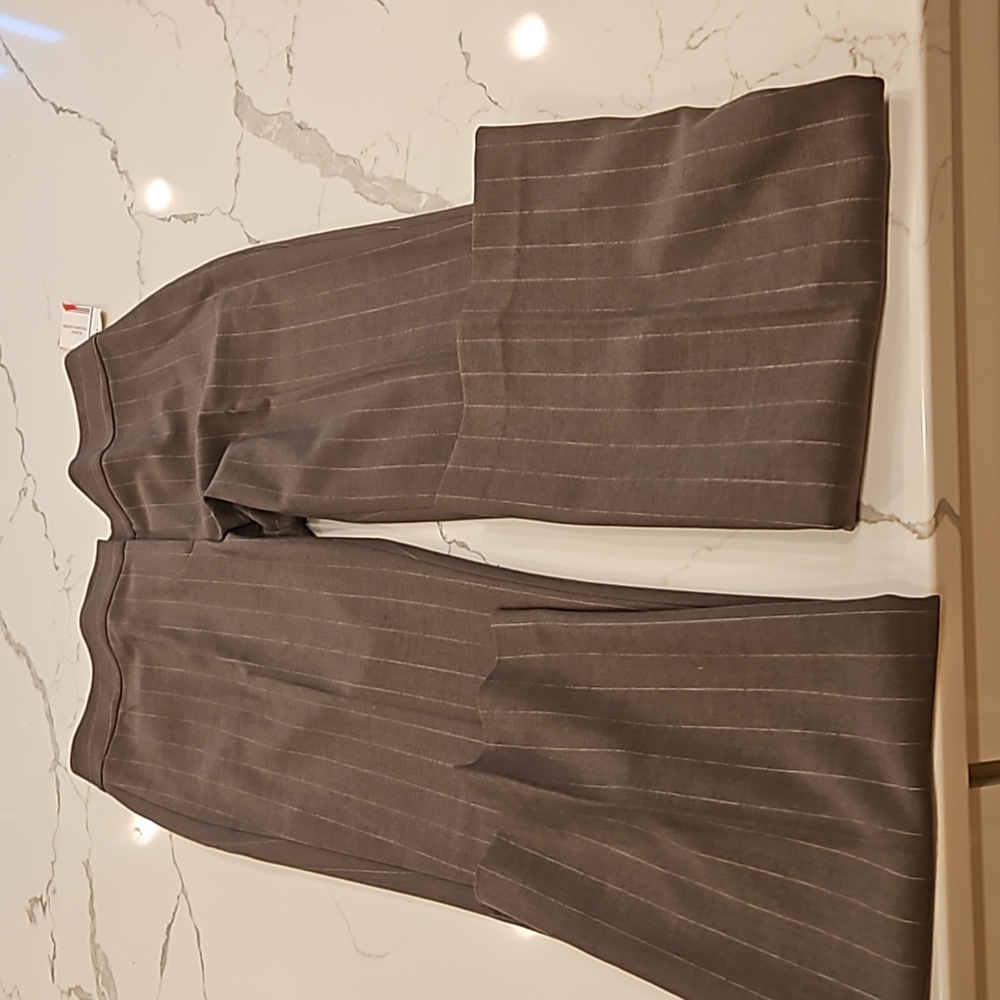 Tahari Brown Stripes Pants